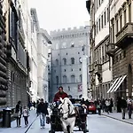 Tornabuoni *