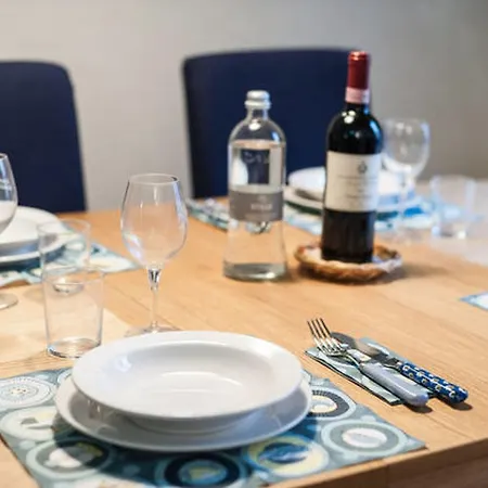 Tornabuoni Apartment *