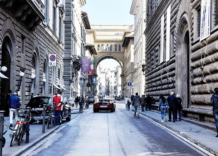 Tornabuoni Florencie