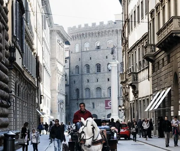 Tornabuoni *