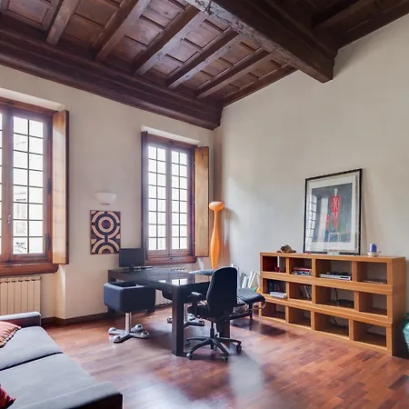 Tornabuoni فلورنس